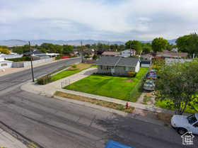 Photo 2 for 3311 S Montclair St