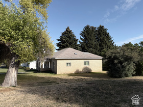 Photo 5 for 102 E 200 South