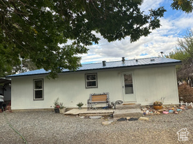 Photo 4 for 10106 E 2800 South