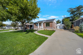 Photo 4 for 2831 S Merton Way