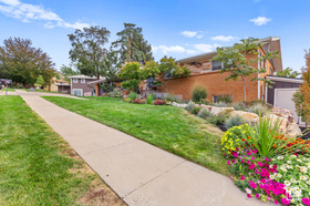 Photo 4 for 652 E 2025 South