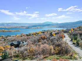 5013 E Maple Oak Ln MLS #2113013