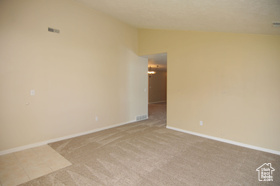 Photo 4 for 4015 Meadow Wood Dr