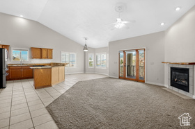 Photo 4 for 208 N Guidelight Dr