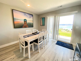 Photo 4 for 942 N Newberg Dr #2