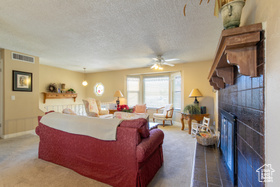 Photo 6 for 1008 S Fountain Dr