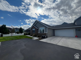 Photo 2 for 5487 W Ore Cart Way #C