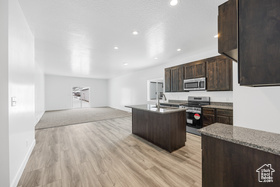 Photo 3 for 708 S Walnut Bark Ln #311