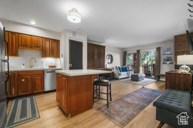 Photo 2 for 401 Silver King Dr #17