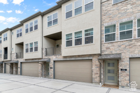 Photo 2 for 554 N Buffalo Grass Ln