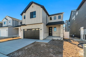 Photo 3 for 6704 S Glade Dr #242