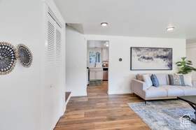 Photo 6 for 2129 E Villaire Ave