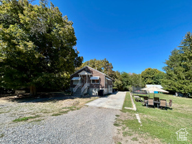 Photo 2 for 135 E 500 South