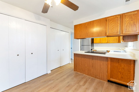 Photo 4 for 111 E Center St #6A
