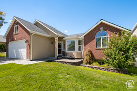 Photo 2 for 14242 S Crown Rose Dr