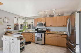 Photo 6 for 795 E 540 North
