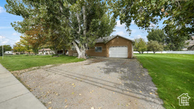 Photo 4 for 980 W 1800 North