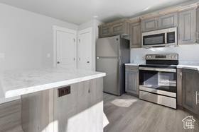 Photo 4 for 556 N 275 East