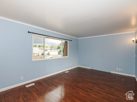 Photo 5 for 1124 E Sleepy Hollow Ln