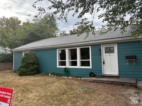 Photo 1 for 1315 W Gillespie Ave
