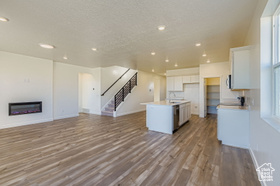 Photo 6 for 182 E Clear Granite Way