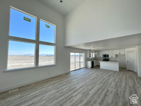 Photo 2 for 2287 E Marigold Dr
