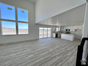 Photo 3 for 2287 E Marigold Dr