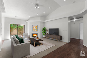 Photo 3 for 545 S Valley Dr #162
