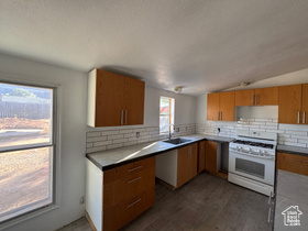 Photo 4 for 1414 E Huntcreek Dr