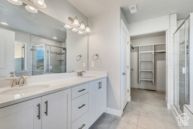 Photo 4 for 3846 E Cunninghill Dr
