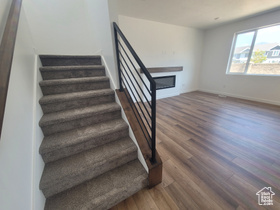 Photo 5 for 669 N Plainsman Dr #112