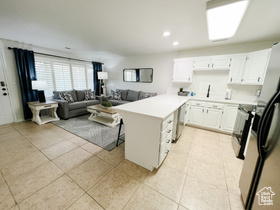 Photo 4 for 1845 W Canyon View Dr #1423