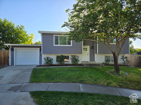 Photo 1 for 3906 S Boothill Cir