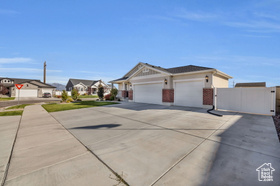 Photo 2 for 7049 W Jacobs Park Ln