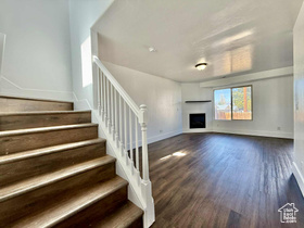 Photo 2 for 1604 W Partridge Dr
