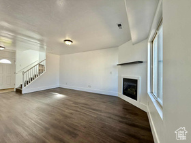 Photo 3 for 1604 W Partridge Dr