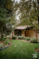 Photo 4 for 1084 Matterhorn Ct #46