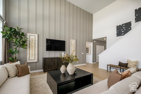 Photo 4 for 1086 W Chokecherry St #220