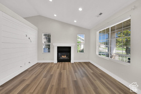 Photo 3 for 384 S Christine Way