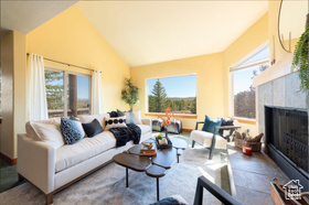 Photo 5 for 5221 Cove Canyon Dr #B