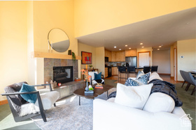 Photo 6 for 5221 Cove Canyon Dr #B
