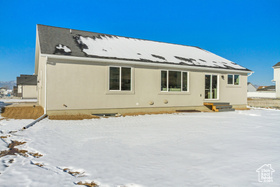 Photo 4 for 3714 N Daffodil Dr