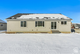 Photo 3 for 3714 N Daffodil Dr