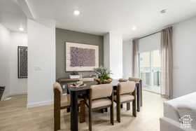 Photo 5 for 1569 W Charmer Ln #1443