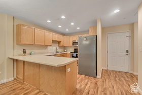 Photo 5 for 1205 E Privot Dr #102