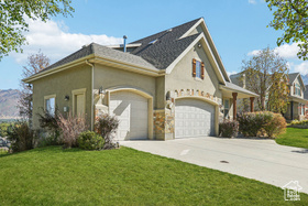 Photo 4 for 2045 E Rocklin Dr