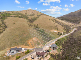 1331 N Maple Dr MLS #2114122