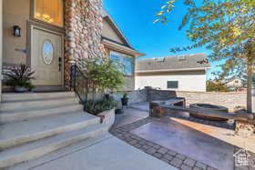 Photo 3 for 14254 S Amber Rose Ln