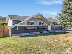 Photo 2 for 820 E Chalk Creek Rd