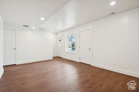 Photo 4 for 1615 N Angel St #I